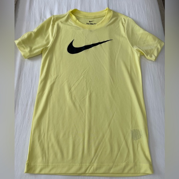 Nike Dri-FIT Light Yellow Tee - Picture 1 of 2